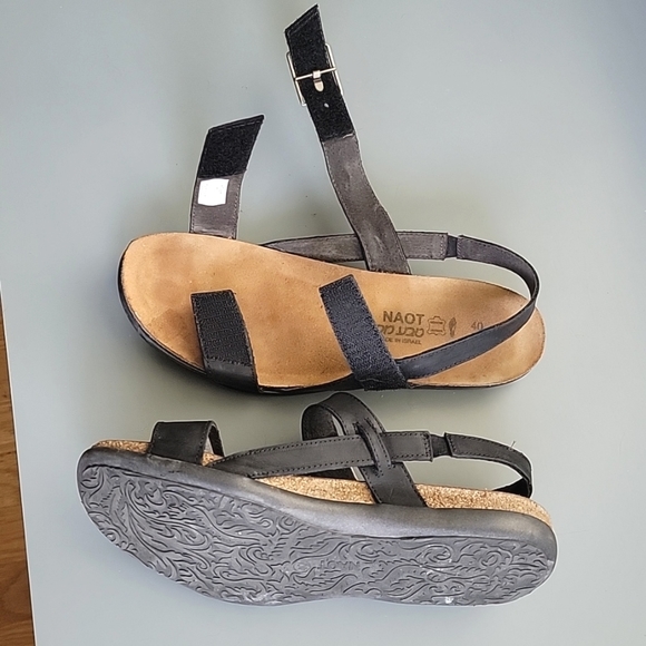 Naot black sandals sz 40 (9) - Picture 6 of 7